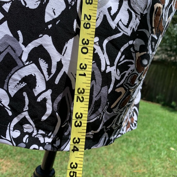 EN FOCUS STUDIO black white tropical floral print sleeveless square neck dress - Picture 7 of 9